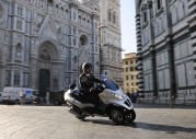 Piaggio MP3 Hybrid